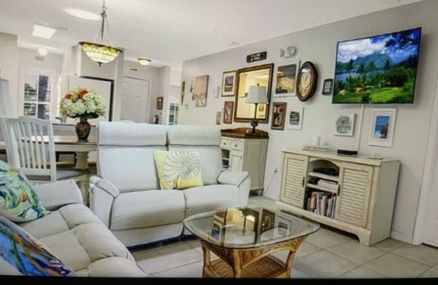 Lake Marion villa 22 miles to Disney, 12 miles to Legoland 3/2 villa sleeps 6