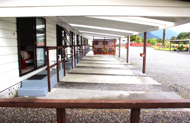 Lake Matheson Motel