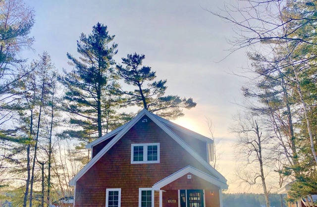 Lake Retreat by Bretton Woods Vacations