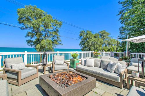 Lake Shore Living