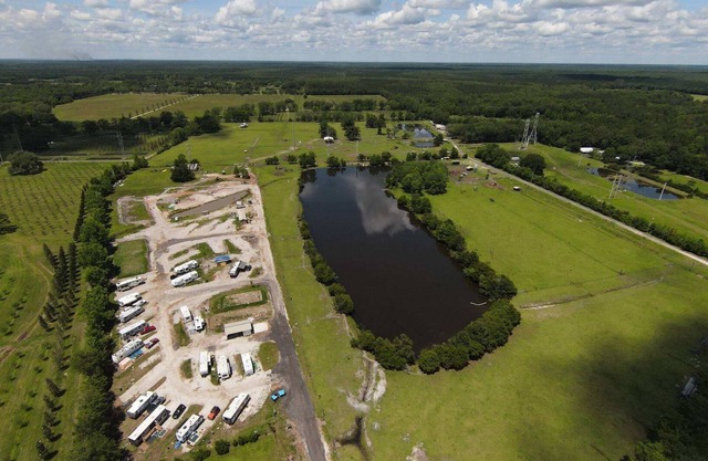Lake side - 2022 50amp RV for Rent inside Crosslake RV Park