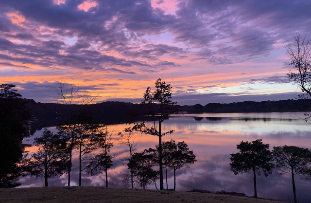 Lake Side Luxurious Guest Suite: Founder’s Pointe at Lake Tuscaloosa