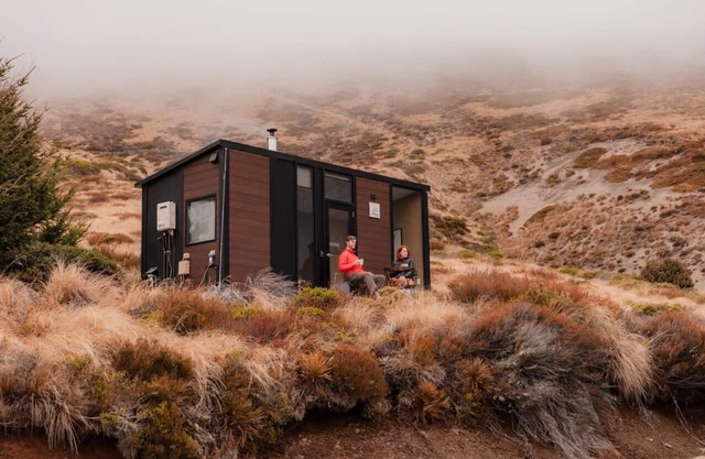 Lake Stella Mountain Retreat 1 - Falcons Nest by Tiny Away