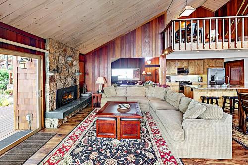 Lake Tahoe Oasis