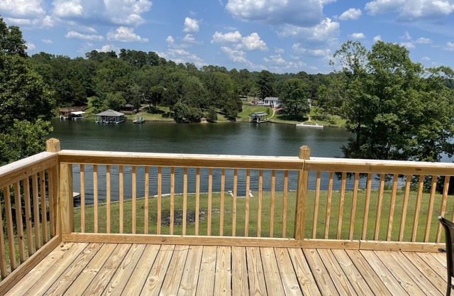 Lake Tuscaloosa Getaway Home Newly Remodeled