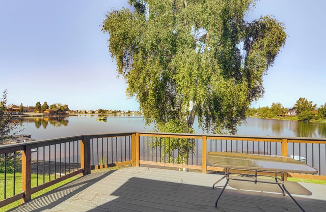 Lakefront Fairbanks Home w/Private Beach!