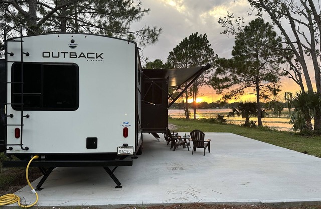 Lakefront Luxurious 38 ft Camper