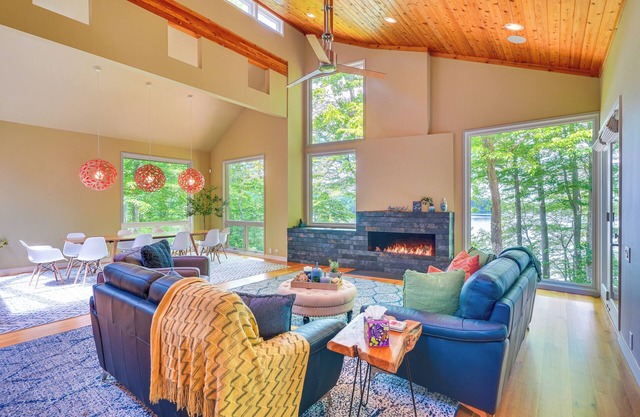 Lakefront Roxboro Home w/Private Dock!