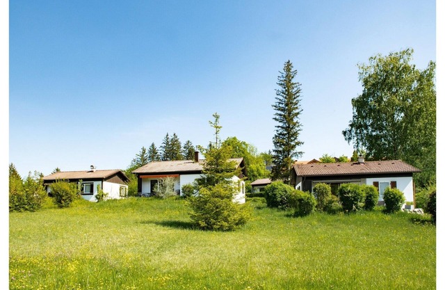 Lakeside Comfort in Fussen