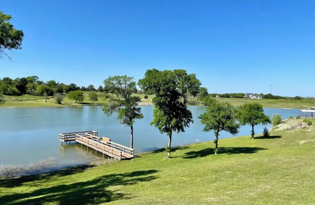 Lakeside Horseshoe Hideaway Ranch