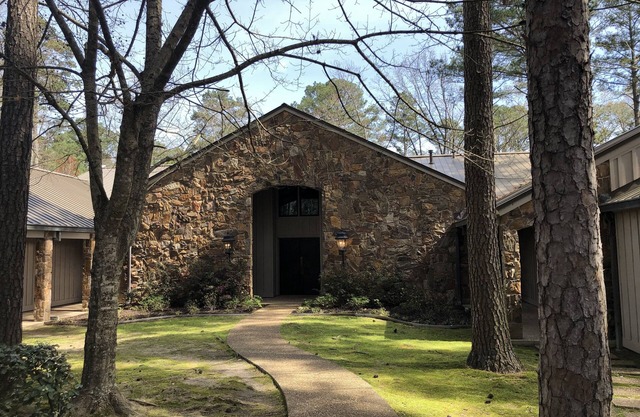 Lakeside Lodge - Luxury Destination in East Texas