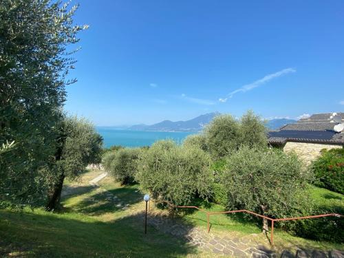 Lakeside residence 'Al Crero'