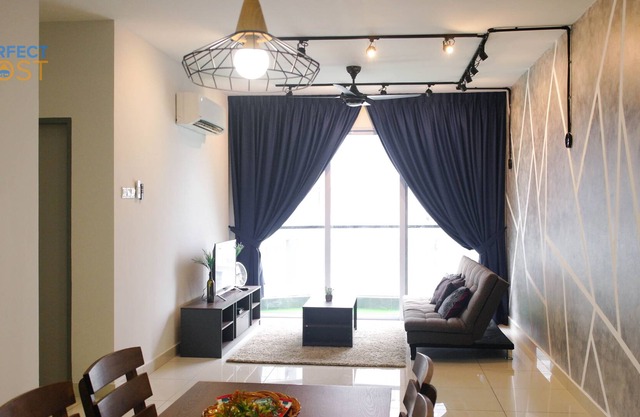 Lakeside view City 3BR @ Aurora Residence
