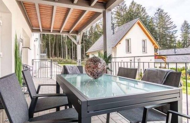 Lakeside Village 22 by Interhome
