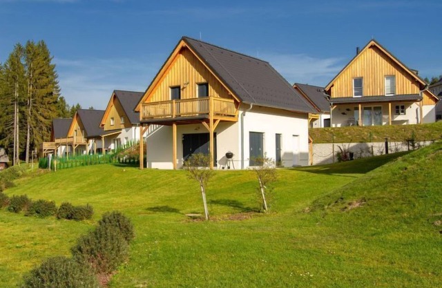 Lakeside Village 3 by Interhome