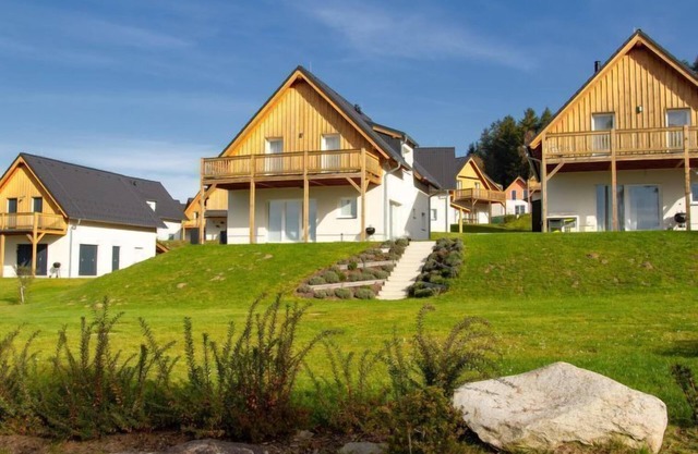 Lakeside Village 36 (+ sauna) by Interhome