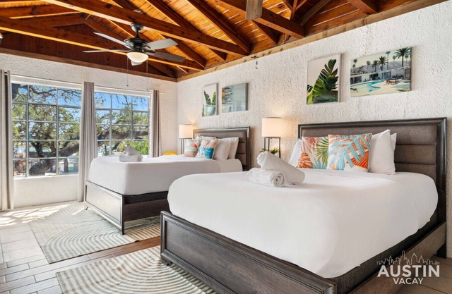 LakeTravis Bungalow 1