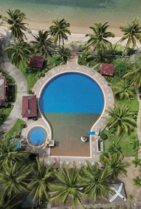Lamao Beach Resort