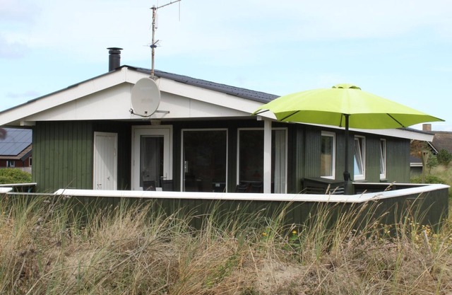 "Lambe" - from the sea by Interhome