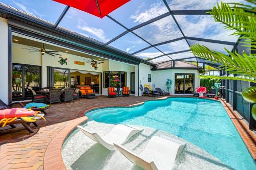 Lanai with Heated Pool at Cape Coral Escape!