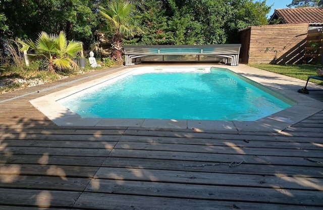 Landaise le lagunak with heated pool 900 M from the beach