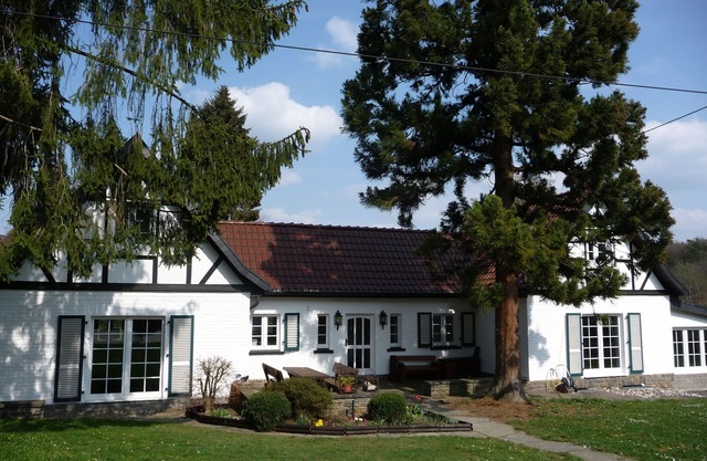 Landhaus Balu - fantastic half-timbered holiday home in Oberberg