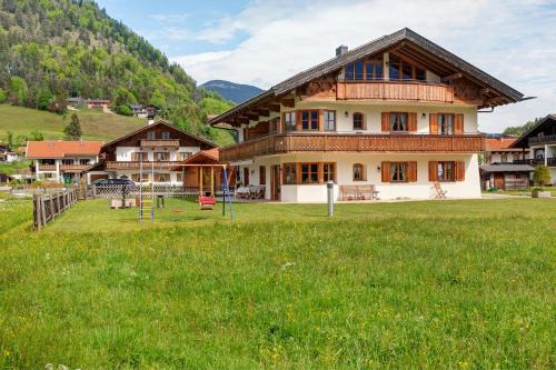 Landhaus Bergkulisse