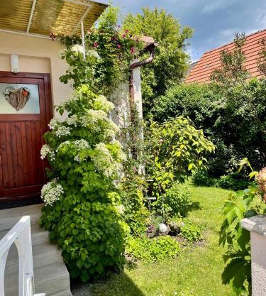 Landhaus mit Garten