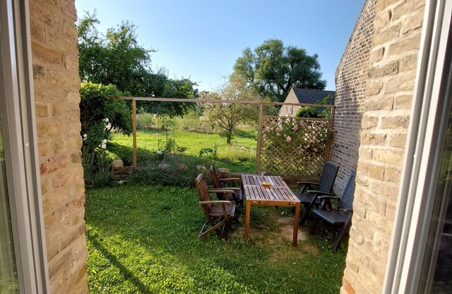 Landhaus Sinneswandel in the middle of Havelland- Apartment Lavendel ground floor with garden