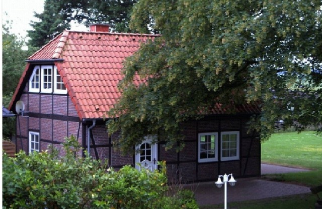 Landhaus von Frieling - vacation home and vacation apartment - up to 16 people