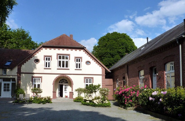 Landhaus Wattmuschel/alte Schule, romantic property in a secluded location