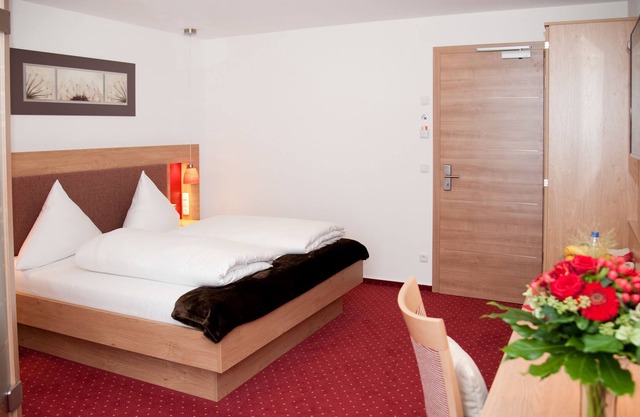 Landhotel Hutzenthaler