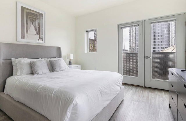 Landing | Amazing Studio, Gym, Courtyard