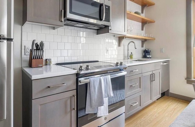 Landing at 1930 Alberta - 1 Bedroom in Vernon