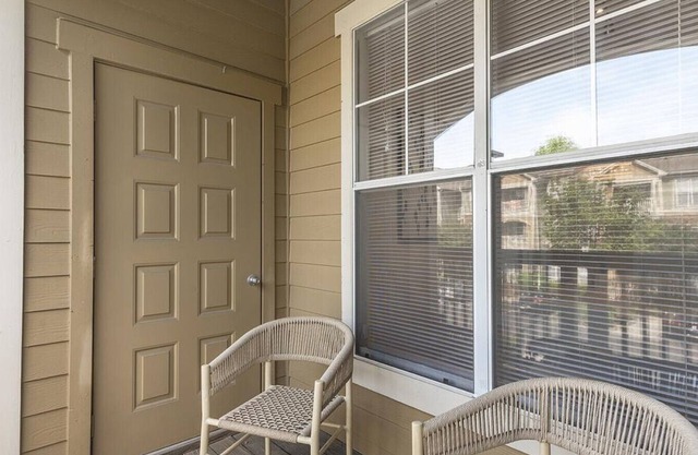 Landing at Alden Place at South Square - 1 Bedroom in Downtown Durham