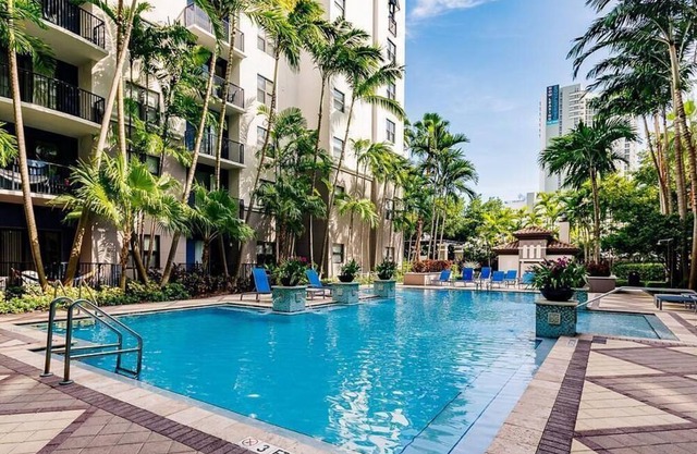 Landing at Aviah - 2 Bedrooms in Central Fort Lauderdale