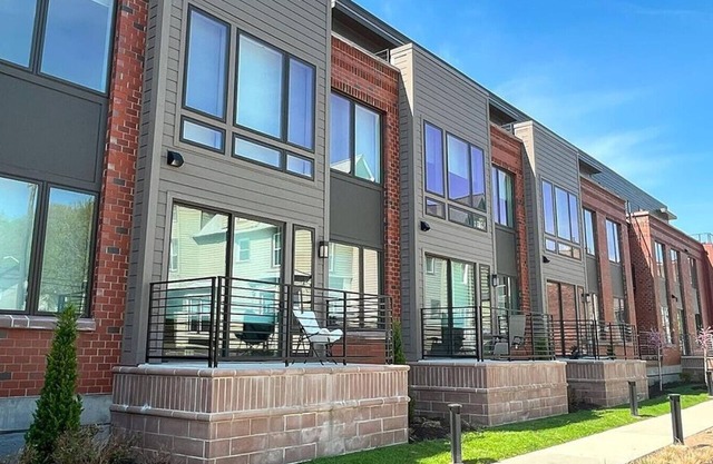 Landing at Baricelli - 1 Bedroom in University Circle