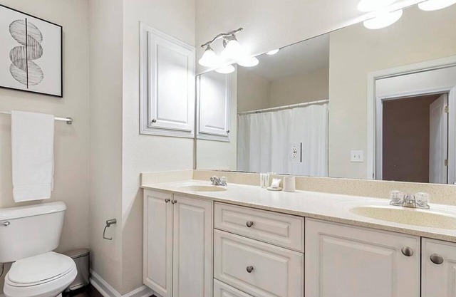 Landing at Barrett Walk - 2 Bedrooms in Town Center