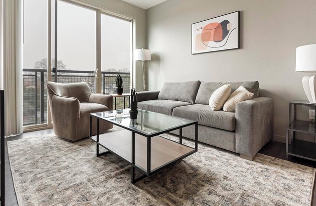 Landing at Cortona at Forest Park - 1 Bedroom i.
