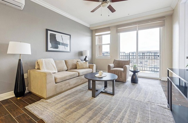 Landing at Johnstown Plaza - 1 Bedroom in Johns.