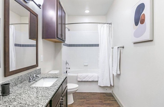 Landing at Madison at Westinghouse - 2 Bedrooms in Downtown Georgetown