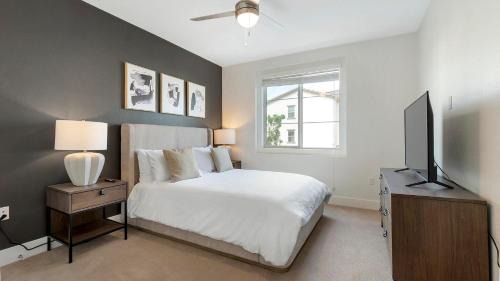 Landing at Vanguard - 1 Bedroom in Newberry
