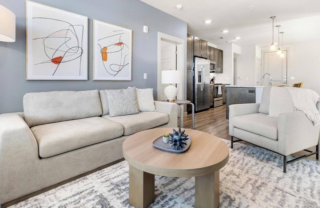 Landing | Beautiful 1BD, Gym, Pool