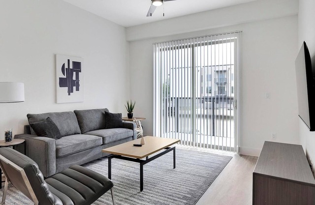 Landing | Chic 1BD, Gym