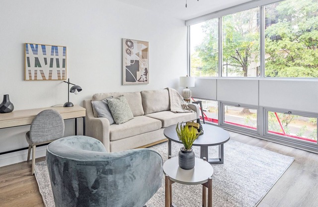 Landing | Incredible 2BD, Rooftop Lounge, Pool