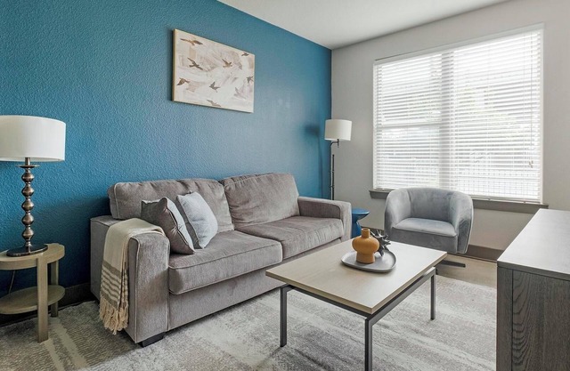 Landing | Modern 1BD, Gym
