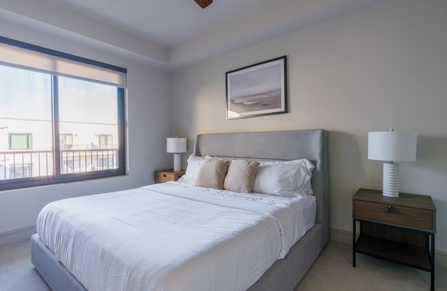 Landing | Modern 2BD, Pool, Tennis Court