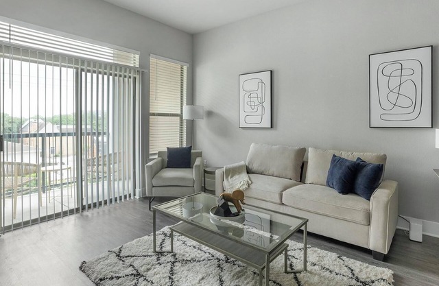 Landing | Modern 2BD, Yoga Studio, Pool