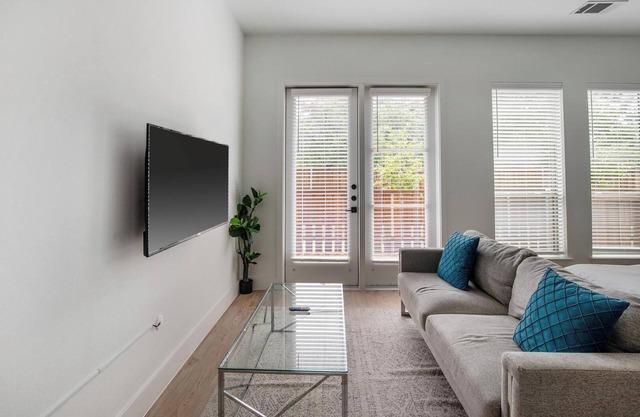 Landing | Modern Studio, Gym