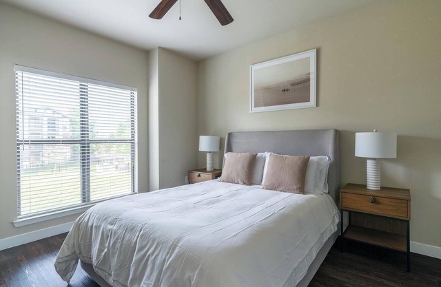 Landing | Spectacular 1BD, Gym, Courtyard